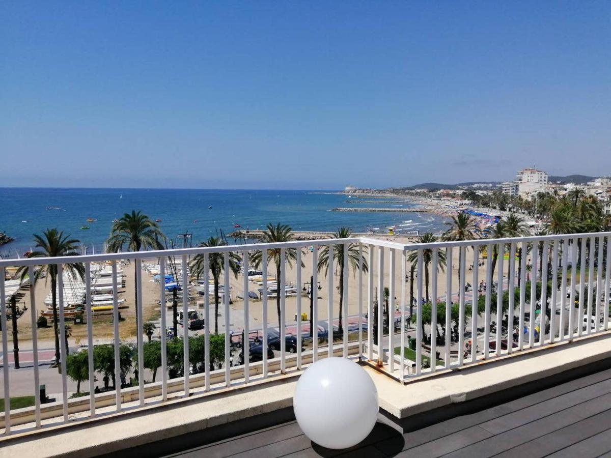 锡切斯Atico Con Fantasticas Vistas Al Mar Y La Iglesia公寓 外观 照片