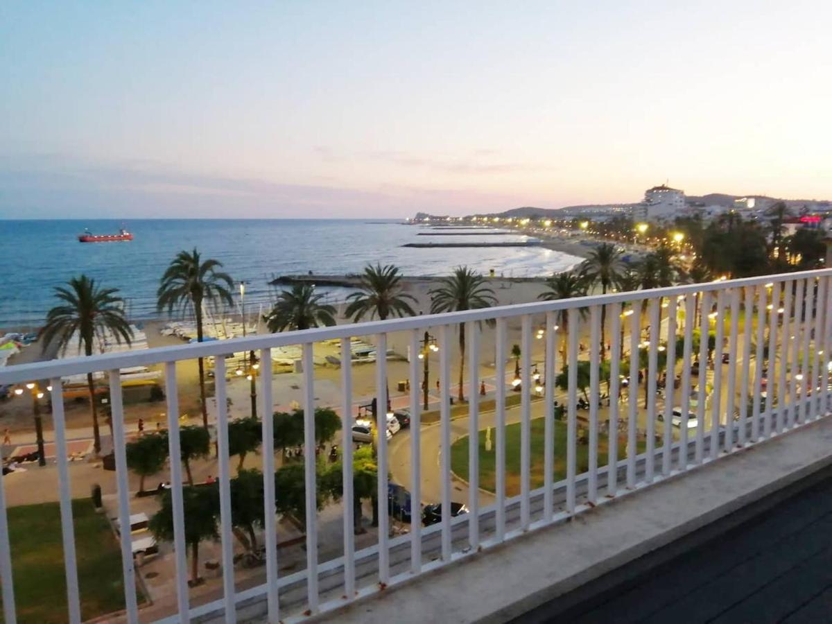 锡切斯Atico Con Fantasticas Vistas Al Mar Y La Iglesia公寓 外观 照片