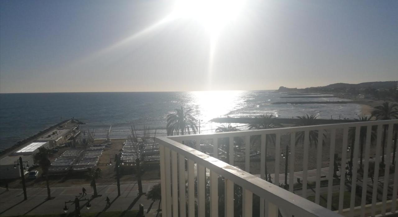 锡切斯Atico Con Fantasticas Vistas Al Mar Y La Iglesia公寓 外观 照片